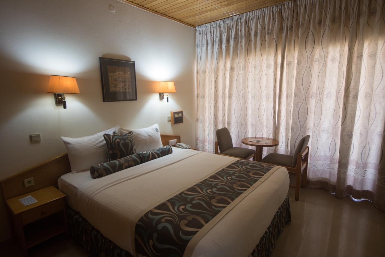 Volta Hotel Akosombo Exterior foto